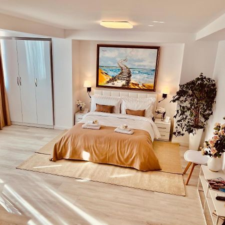 Leo'S Apartments Tirana Garden View Agim Kadrimi Exterior photo